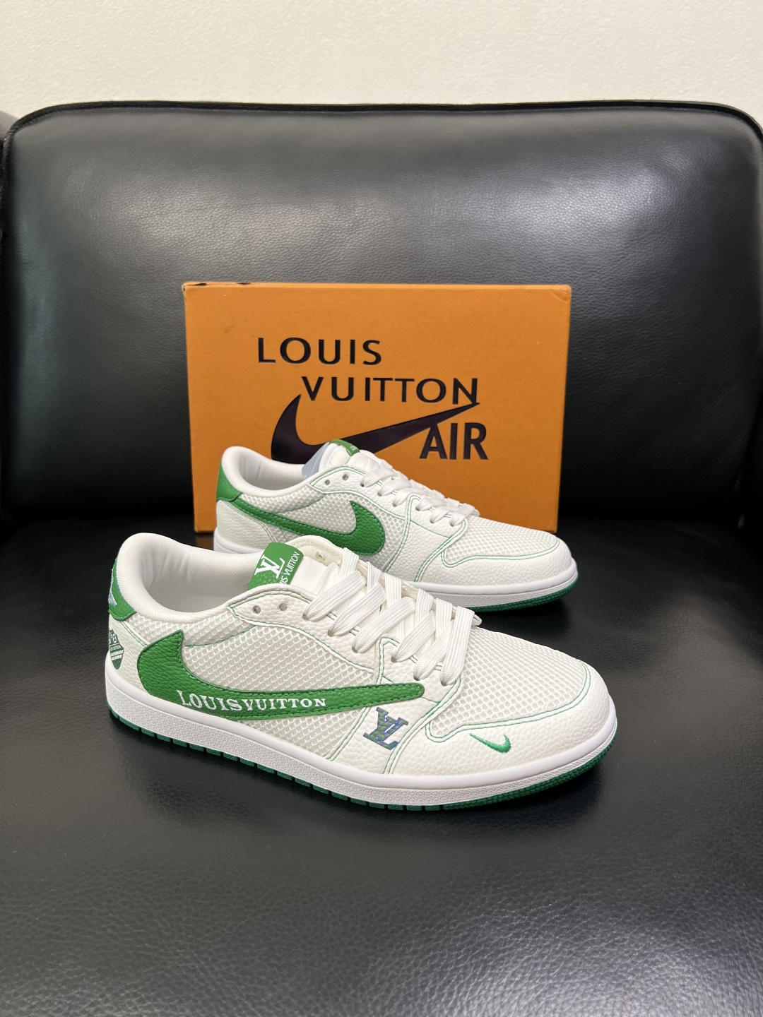 LV
